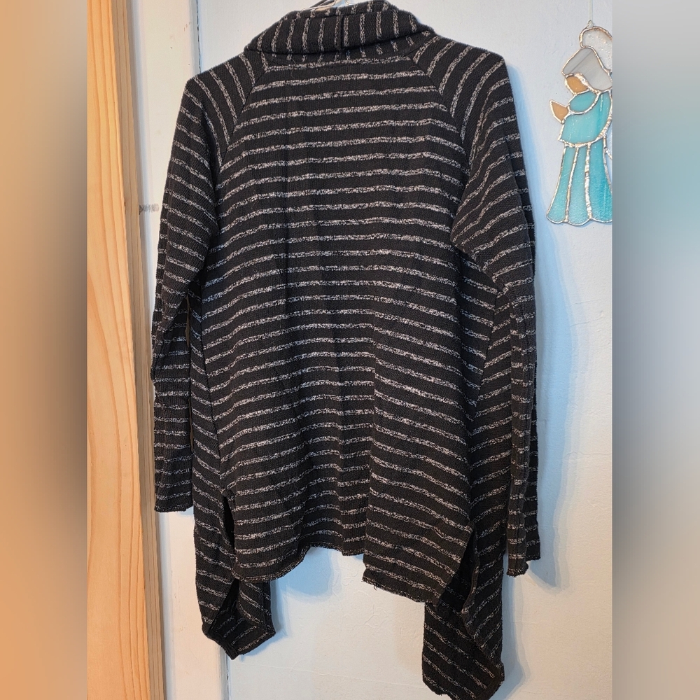 Flowy Boho Knit Cardigan Sz Small. - Picture 4 of 4